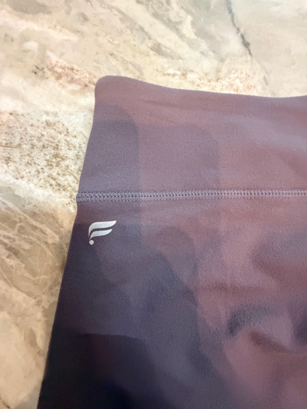 Fabletics High Waisted Leggings Mauve Purple Athletic Yoga Pants Women’s L - Picture 4 of 7